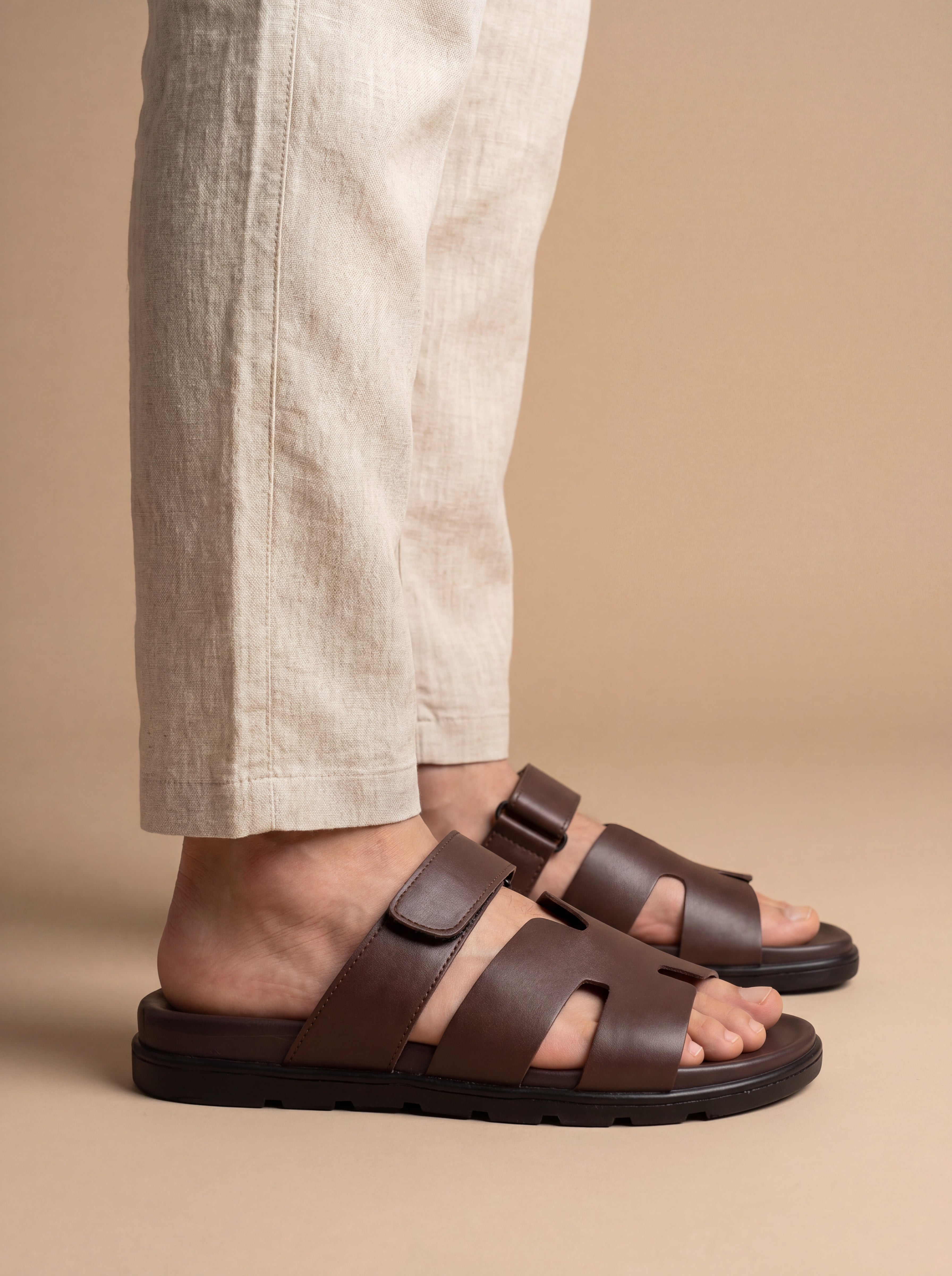 M2 leather sandal